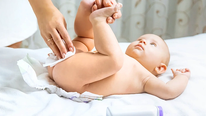 Happy Baby, Clean Baby: Choosing the Right - Diaper Care Guide